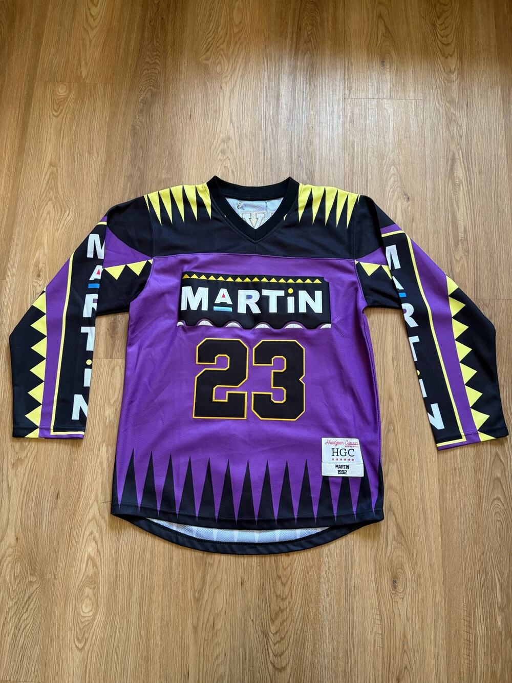 Martin TV show tribute hockey jersey Headgear Classics New without tags Size L
